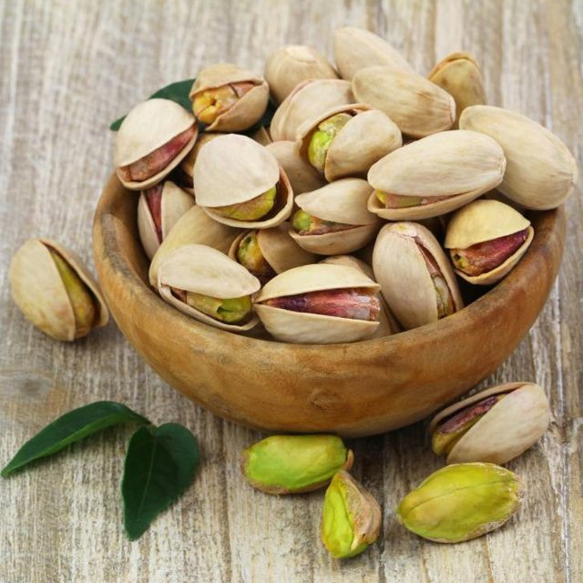 Pistachio Nuts Raw/ In shell/ Roasted sweet high quality and cheap Pistachio Nuts