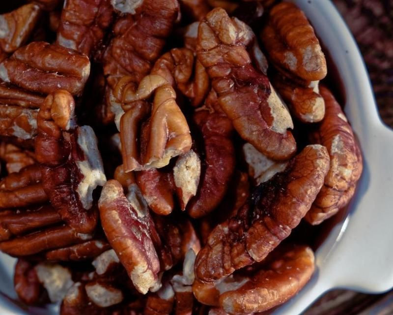 PECAN NUTS