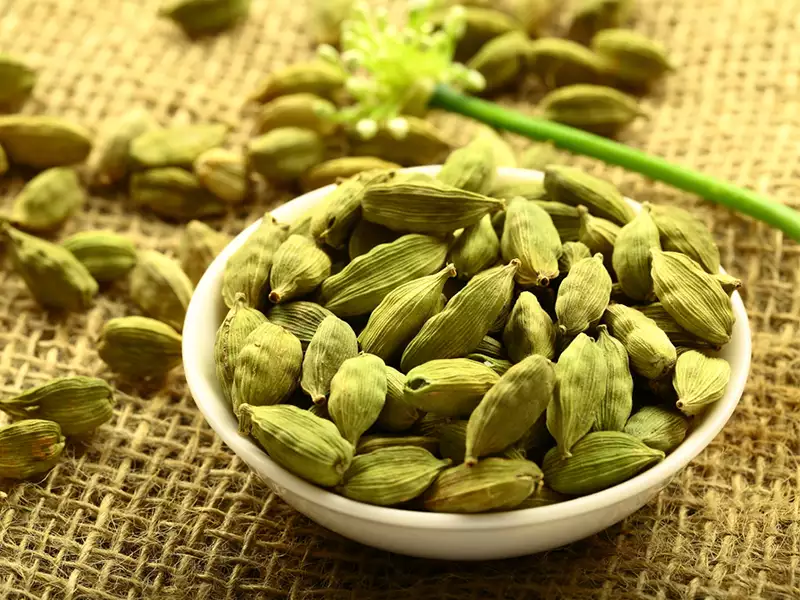 Quality green cardamom